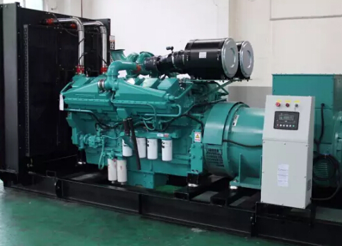 舞阳发电机如何选择合适的除垢剂来清洗水冷式机油散热器？